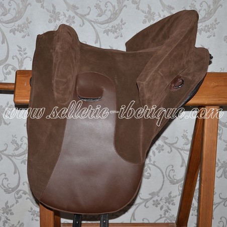 Belle selle en cuir de collection stock australien en relief