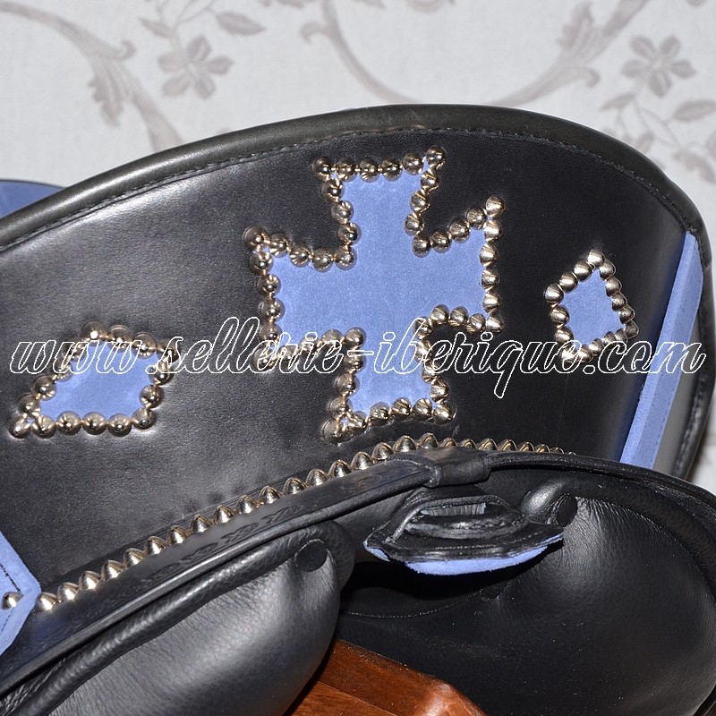 Harnais D'Attelage Cheval – Cuir Noir – Style Plaque Mammaire – Taille Cheval – NEUF