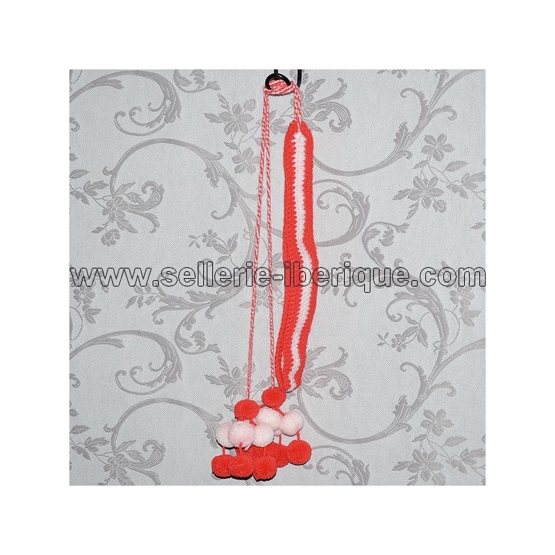 Atacola woolen pompoms for horse tail Atacola woolen pompoms for horse tail