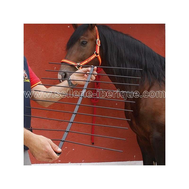 Metal template for horse back Metal template for horse back