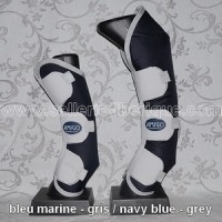 Travel boots